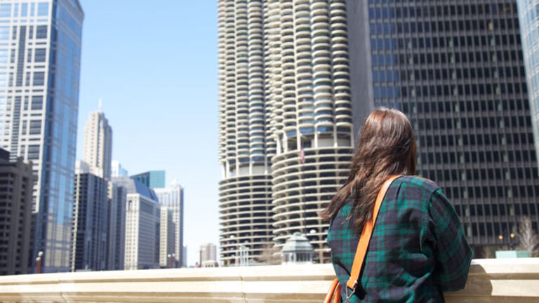 College Street Style in Chicago, Best Campus Fashion