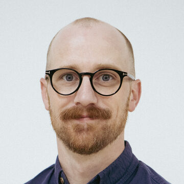 A photo of SAIC faculty member Keefer Dunn